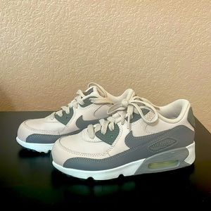 Girl’s Nike Air Max Sneakers